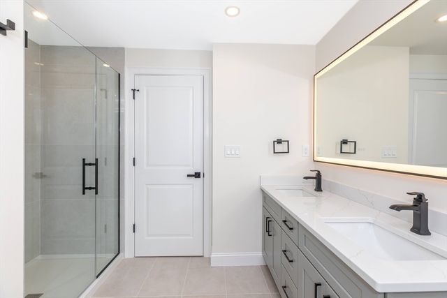 23 Hillcrest St, Waltham, MA 02451