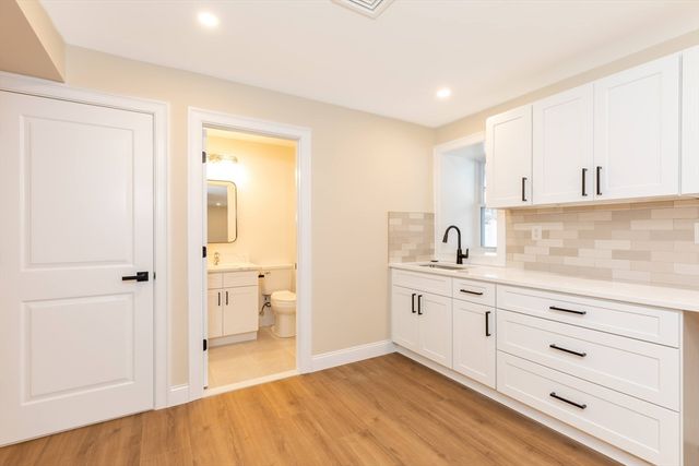 23 Hillcrest St, Waltham, MA 02451