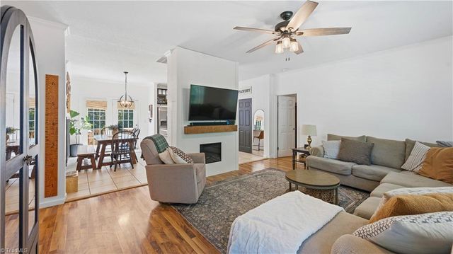 488 Pauls Airport Road, Thomasville, NC 27360