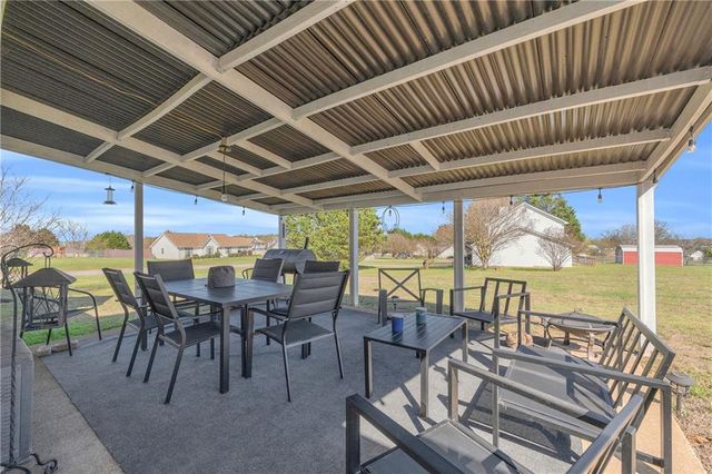 369 Kay Drive, Winder, GA 30680