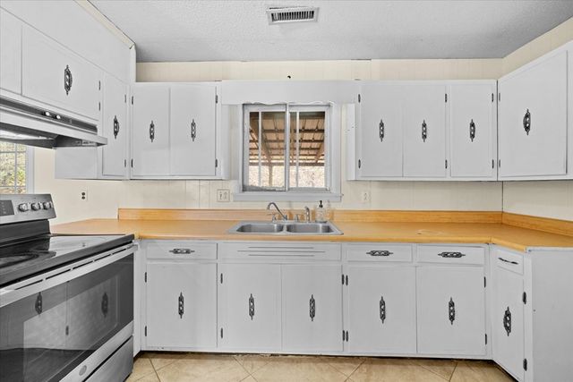 4305 NE Bass McHan Drive, Dalton, GA 30721