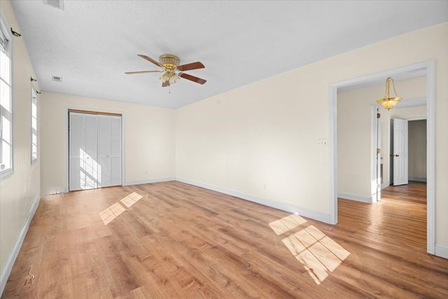 4305 NE Bass McHan Drive, Dalton, GA 30721