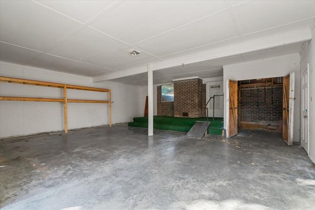 4305 NE Bass McHan Drive, Dalton, GA 30721