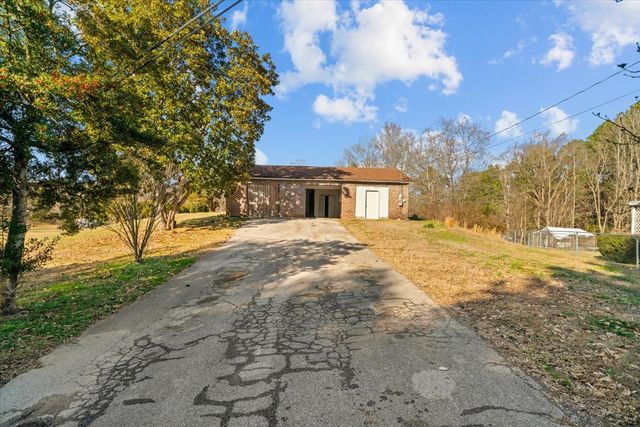 4305 NE Bass McHan Drive, Dalton, GA 30721