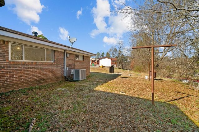 4305 NE Bass McHan Drive, Dalton, GA 30721
