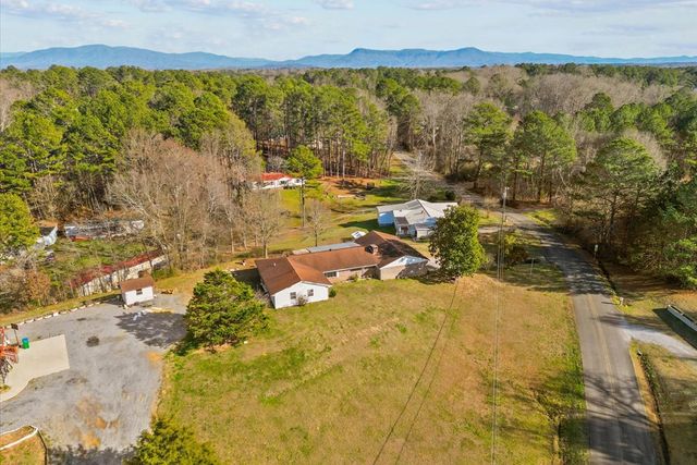 4305 NE Bass McHan Drive, Dalton, GA 30721