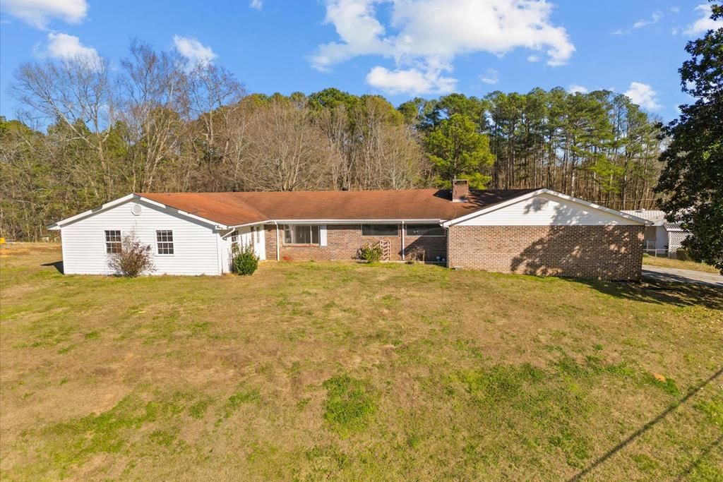 4305 NE Bass McHan Drive, Dalton, GA 30721