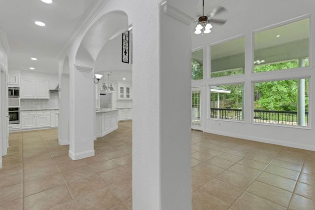 32726 Riverwood Drive, Magnolia, TX 77354