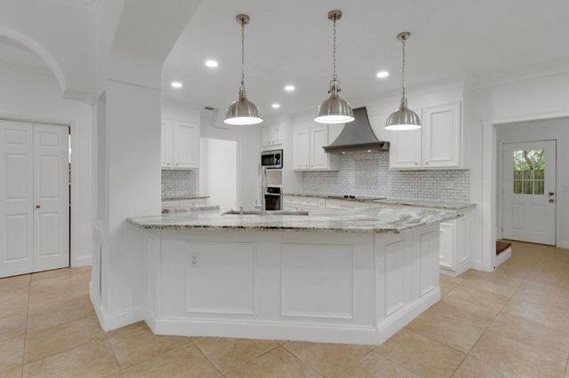 32726 Riverwood Drive, Magnolia, TX 77354