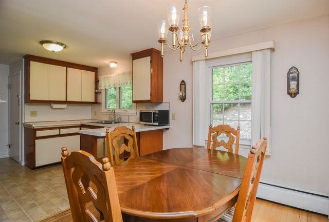 4 Emelda St, Palmer, MA 01069