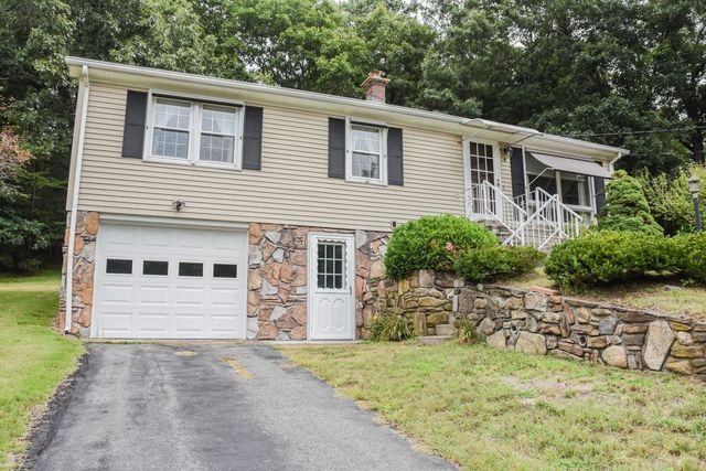 4 Emelda St, Palmer, MA 01069