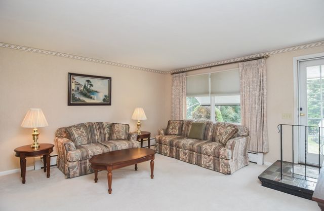 4 Emelda St, Palmer, MA 01069