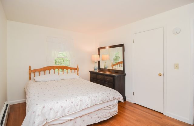 4 Emelda St, Palmer, MA 01069