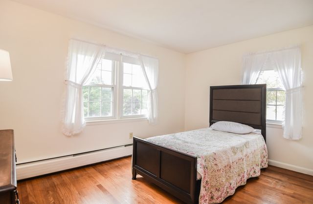4 Emelda St, Palmer, MA 01069