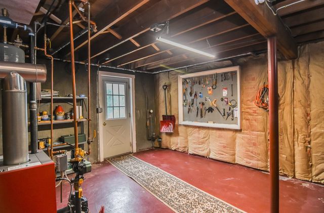 4 Emelda St, Palmer, MA 01069