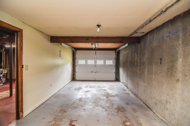 4 Emelda St, Palmer, MA 01069