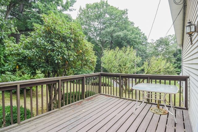 4 Emelda St, Palmer, MA 01069