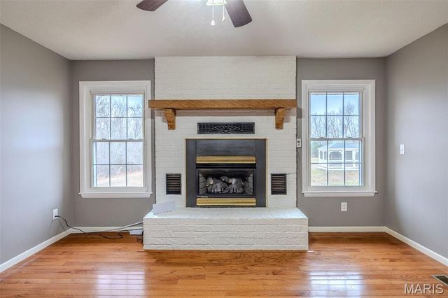 22598 Highway N, Lebanon, MO 65536