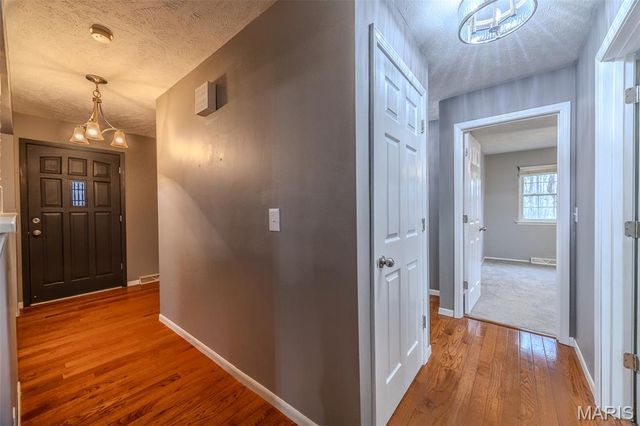 22598 Highway N, Lebanon, MO 65536