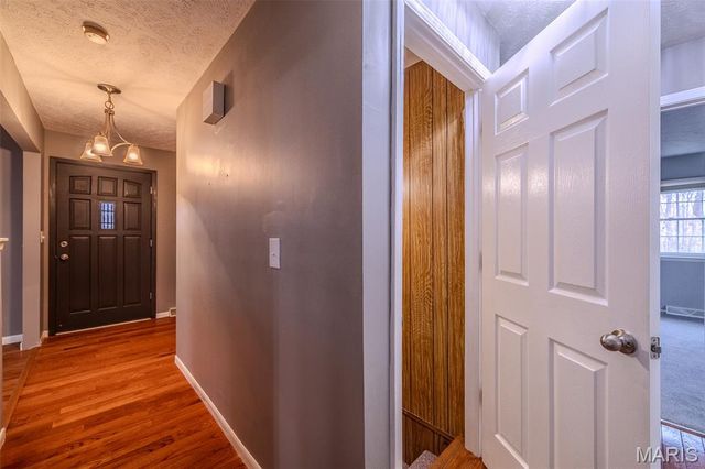 22598 Highway N, Lebanon, MO 65536