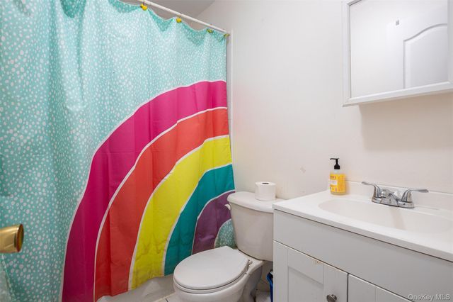 24 Lonscreek Place, Mastic Beach, NY 11951