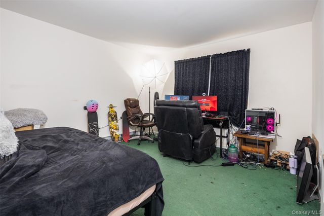 24 Lonscreek Place, Mastic Beach, NY 11951