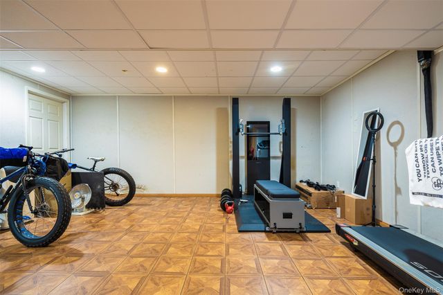 24 Lonscreek Place, Mastic Beach, NY 11951