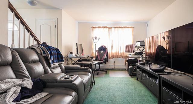 24 Lonscreek Place, Mastic Beach, NY 11951