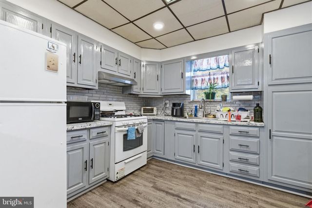 3866 FRANKFORD AVE, Philadelphia, PA 19124
