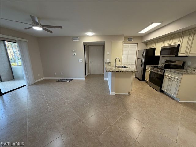 2058 Arbour Walk CIR 3316, Naples, FL 34109