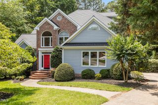 215 Collinson Drive, Chapel Hill, NC 27514