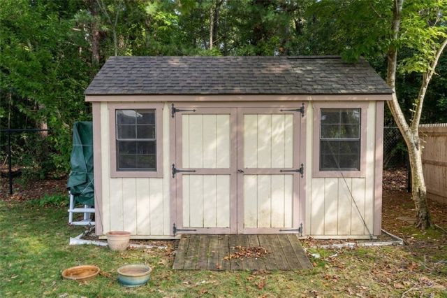 42 Tanglewood Drive, East Providence, RI 02915
