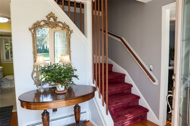 42 Tanglewood Drive, East Providence, RI 02915