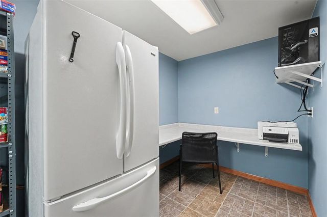 2129 E Lexington Boulevard, Eau Claire, WI 54701