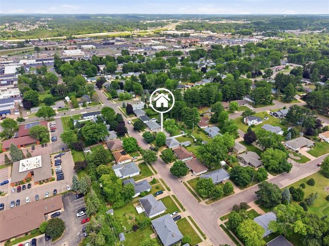 2129 E Lexington Boulevard, Eau Claire, WI 54701