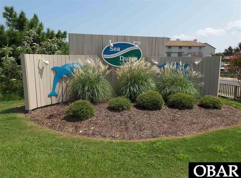 Image 4 of property listing at 3836 N Virginia Dare Trail Unit M1, Kitty Hawk, NC 27949