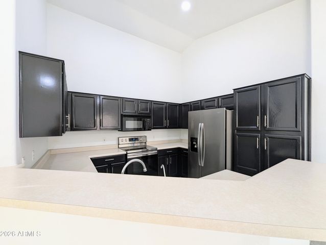 5424 W WAGONER Road, Glendale, AZ 85308