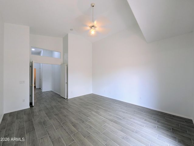 5424 W WAGONER Road, Glendale, AZ 85308