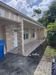 5902 SW 26th Ter, West Park, FL 33023
