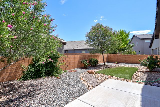 7713 Majesty Court NW, Albuquerque, NM 87107