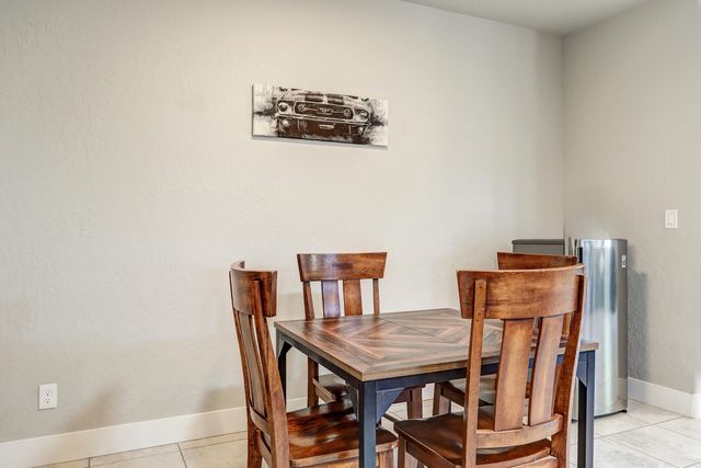 7713 Majesty Court NW, Albuquerque, NM 87107