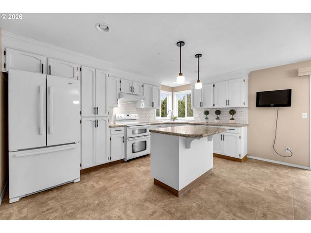 11811 Ne 40TH Pl, Vancouver, WA 98686