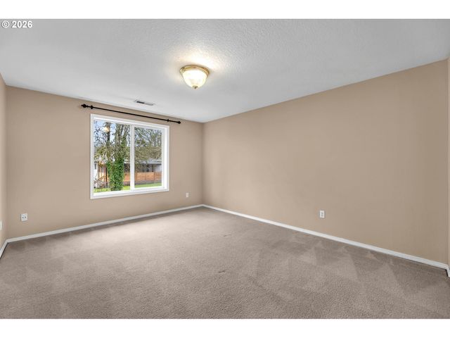 11811 Ne 40TH Pl, Vancouver, WA 98686