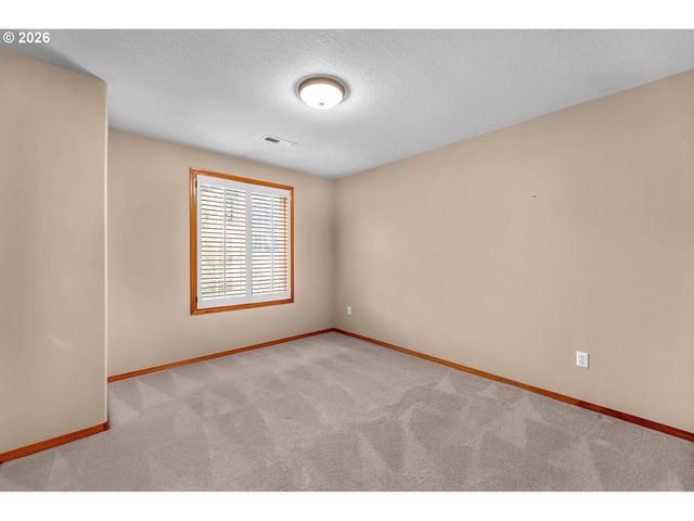 11811 Ne 40TH Pl, Vancouver, WA 98686