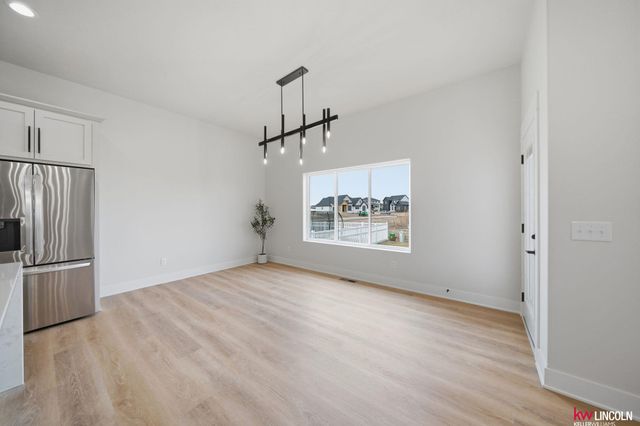 3510 Tree Line Drive, Lincoln, NE 68516