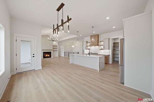 3510 Tree Line Drive, Lincoln, NE 68516