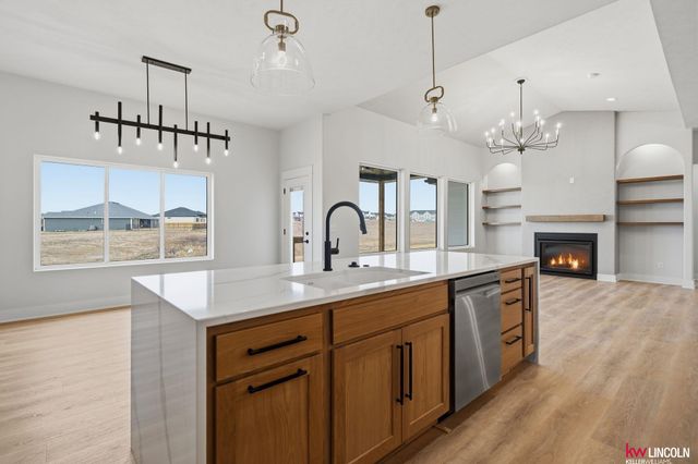 3510 Tree Line Drive, Lincoln, NE 68516