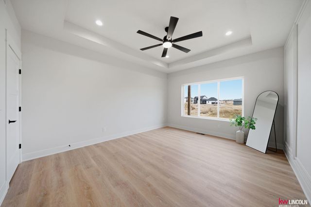 3510 Tree Line Drive, Lincoln, NE 68516