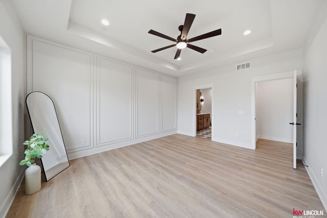 3510 Tree Line Drive, Lincoln, NE 68516