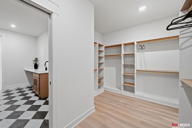 3510 Tree Line Drive, Lincoln, NE 68516